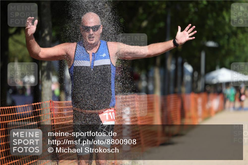 07.09.2025 - 19. Norderstedt Triathlon Michael Strokosch http://msf.ph/oto/8800908 07.09.2025 12:31:02 Laufen 710, 1320, 1372 meine-sportfotos.de