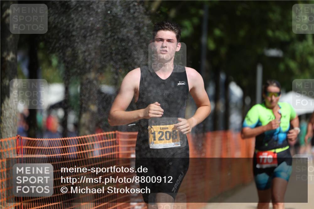 07.09.2025 - 19. Norderstedt Triathlon Michael Strokosch http://msf.ph/oto/8800912 07.09.2025 12:01:27 Laufen 770, 1208, 1301, 1332, 1348 meine-sportfotos.de