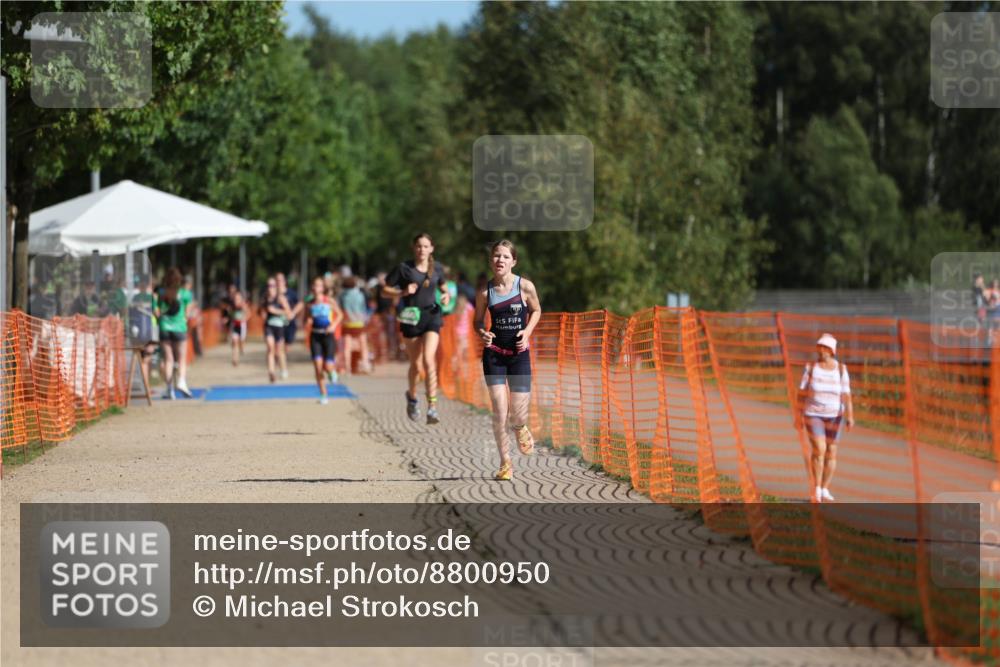 07.09.2025 - 19. Norderstedt Triathlon Michael Strokosch http://msf.ph/oto/8800950 07.09.2025 10:57:55 Laufen 108, 115, 670 meine-sportfotos.de