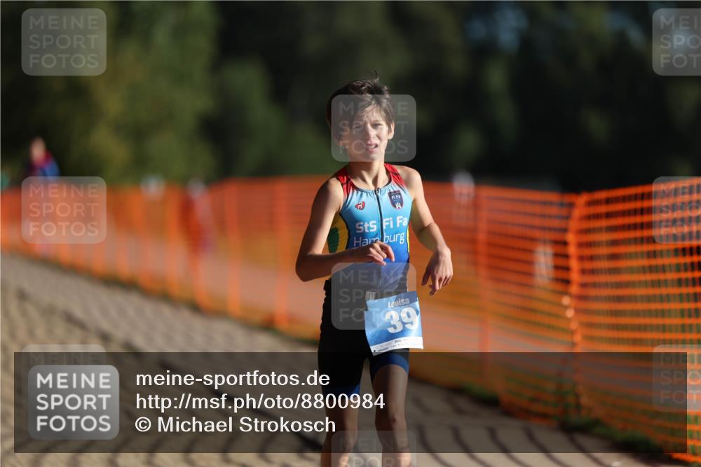 07.09.2025 - 19. Norderstedt Triathlon Michael Strokosch http://msf.ph/oto/8800984 07.09.2025 09:15:03 Laufen 34, 39 meine-sportfotos.de
