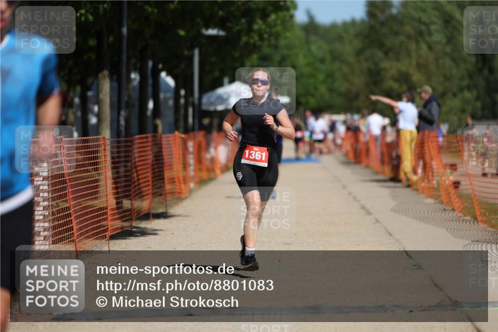 07.09.2025 - 19. Norderstedt Triathlon Michael Strokosch http://msf.ph/oto/8801083 07.09.2025 12:31:23 Laufen 215, 237, 1231, 1361 meine-sportfotos.de