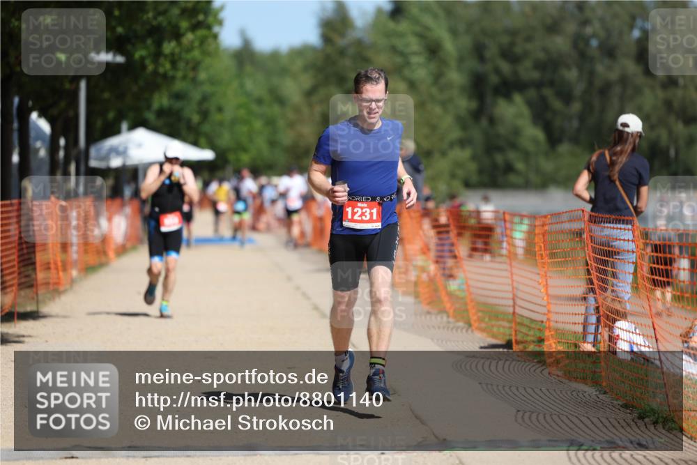 07.09.2025 - 19. Norderstedt Triathlon Michael Strokosch http://msf.ph/oto/8801140 07.09.2025 12:31:28 Laufen 850, 1231, 1361 meine-sportfotos.de