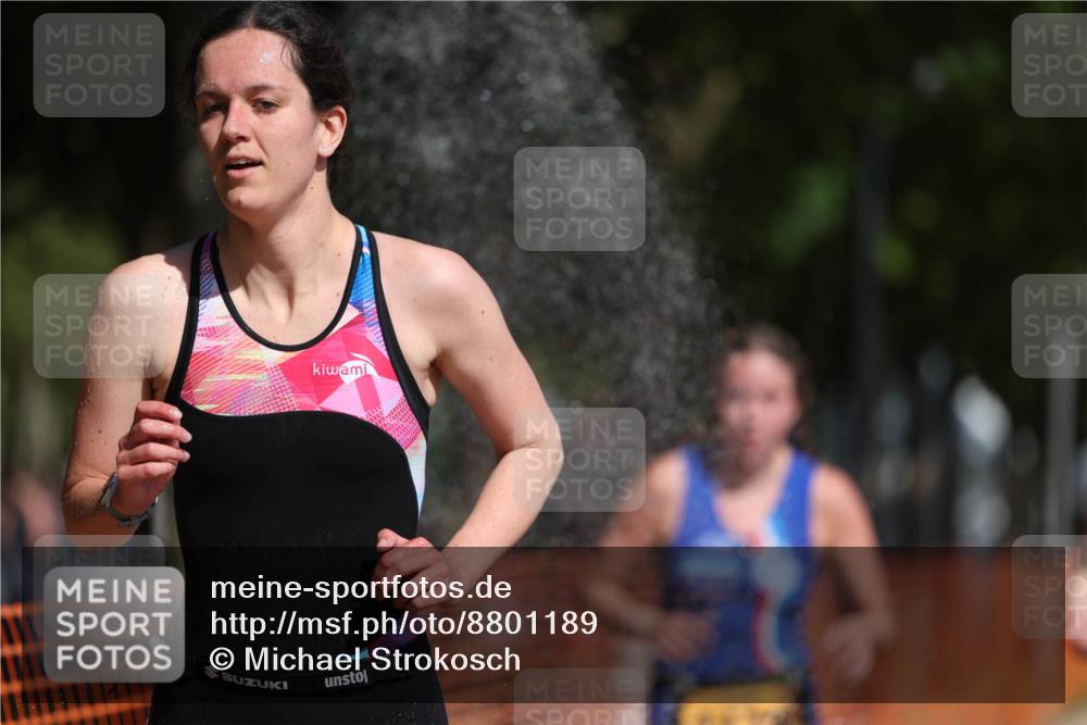07.09.2025 - 19. Norderstedt Triathlon Michael Strokosch http://msf.ph/oto/8801189 07.09.2025 12:01:40 Laufen 148, 774, 1178, 1334 meine-sportfotos.de