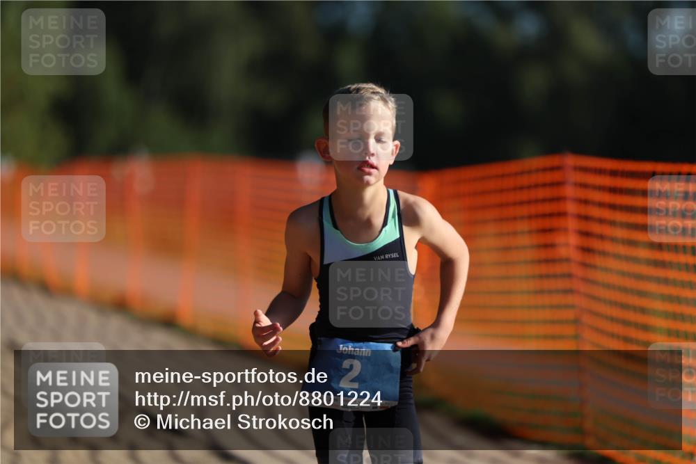 07.09.2025 - 19. Norderstedt Triathlon Michael Strokosch http://msf.ph/oto/8801224 07.09.2025 09:15:18 Laufen 2, 23 meine-sportfotos.de