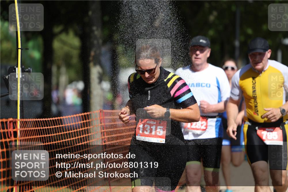 07.09.2025 - 19. Norderstedt Triathlon Michael Strokosch http://msf.ph/oto/8801319 07.09.2025 12:31:51 Laufen 168, 795, 1282, 1315 meine-sportfotos.de
