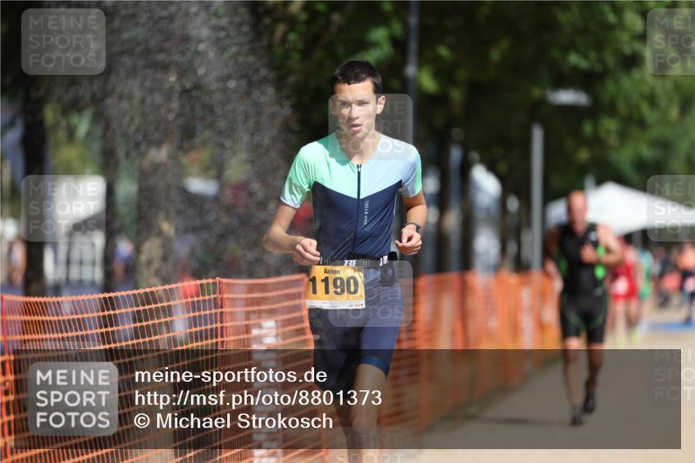 07.09.2025 - 19. Norderstedt Triathlon Michael Strokosch http://msf.ph/oto/8801373 07.09.2025 12:02:15 Laufen 1190, 1217, 1218 meine-sportfotos.de