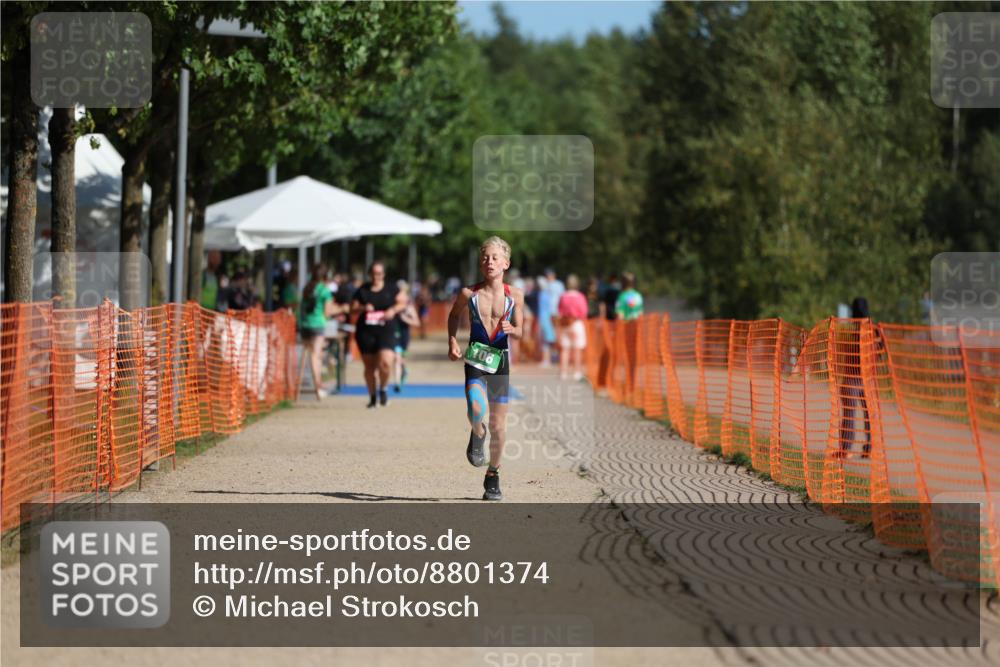 07.09.2025 - 19. Norderstedt Triathlon Michael Strokosch http://msf.ph/oto/8801374 07.09.2025 10:58:33 Laufen 106 meine-sportfotos.de