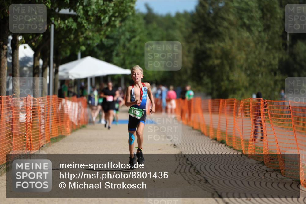 07.09.2025 - 19. Norderstedt Triathlon Michael Strokosch http://msf.ph/oto/8801436 07.09.2025 10:58:35 Laufen 106 meine-sportfotos.de