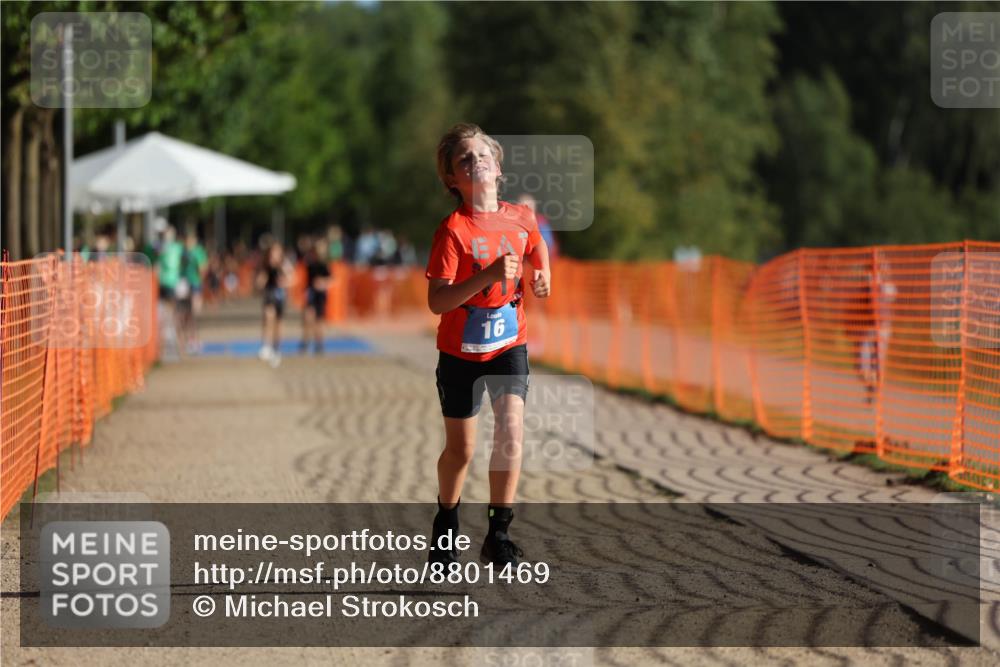 07.09.2025 - 19. Norderstedt Triathlon Michael Strokosch http://msf.ph/oto/8801469 07.09.2025 09:15:38 Laufen 11, 16, 38 meine-sportfotos.de