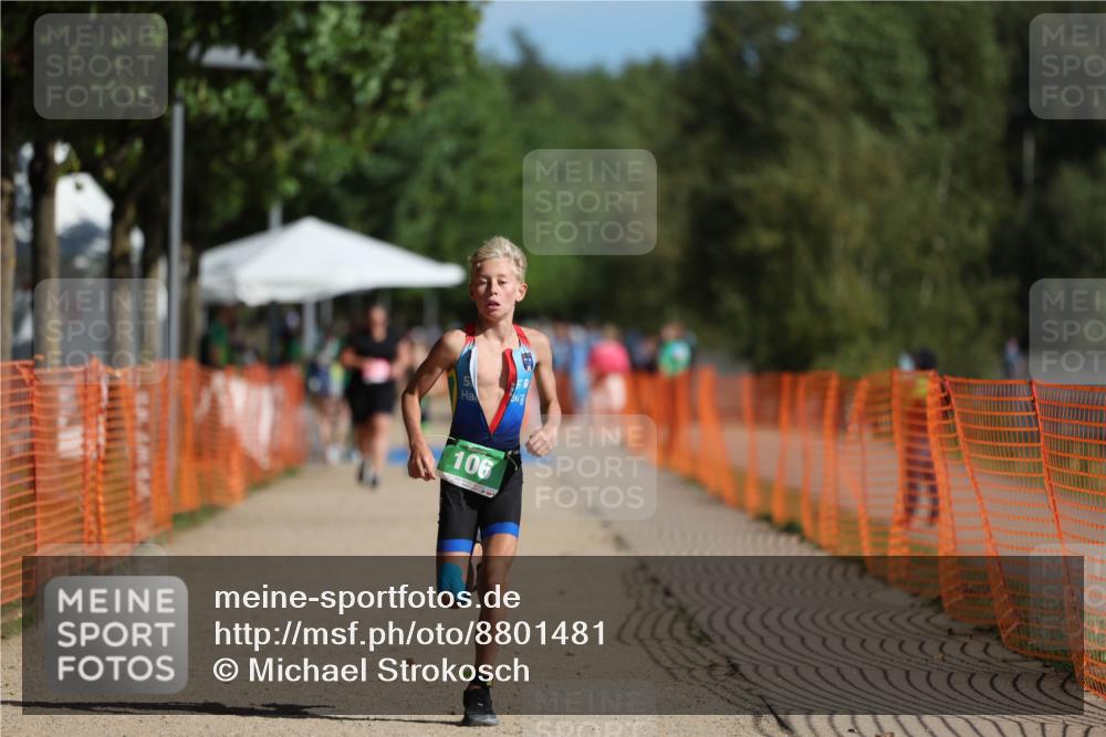 07.09.2025 - 19. Norderstedt Triathlon Michael Strokosch http://msf.ph/oto/8801481 07.09.2025 10:58:37 Laufen 106 meine-sportfotos.de