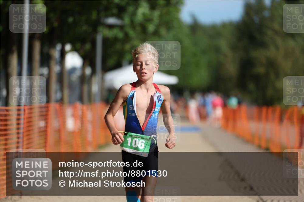 07.09.2025 - 19. Norderstedt Triathlon Michael Strokosch http://msf.ph/oto/8801530 07.09.2025 10:58:39 Laufen 106 meine-sportfotos.de