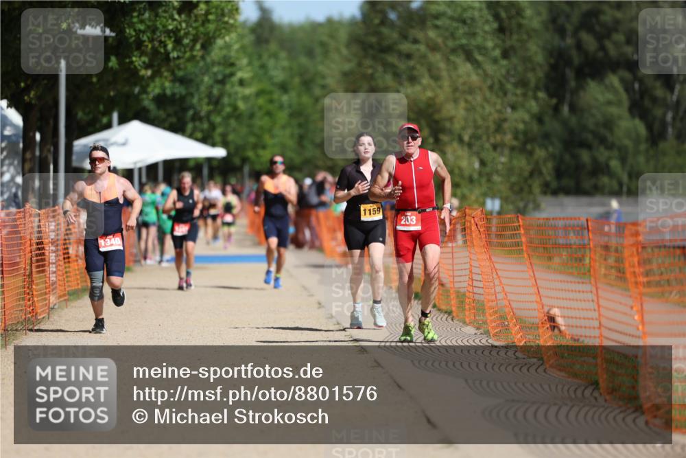 07.09.2025 - 19. Norderstedt Triathlon Michael Strokosch http://msf.ph/oto/8801576 07.09.2025 12:02:26 Laufen 203, 1159, 1340 meine-sportfotos.de
