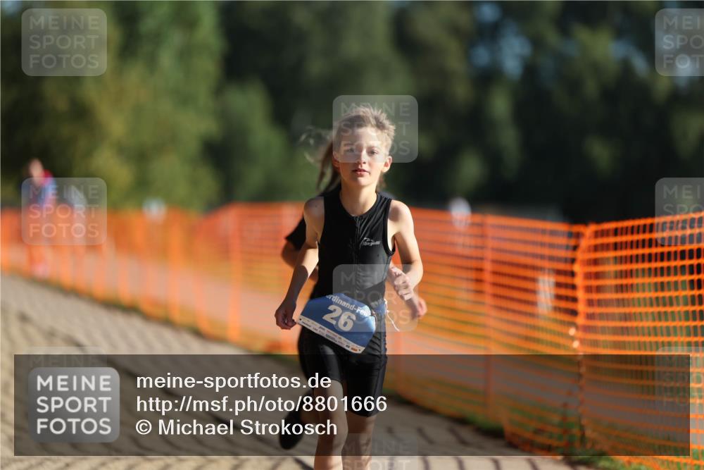 07.09.2025 - 19. Norderstedt Triathlon Michael Strokosch http://msf.ph/oto/8801666 07.09.2025 09:15:54 Laufen 21, 26 meine-sportfotos.de