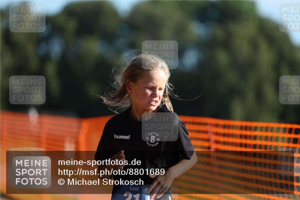 07.09.2025 - 19. Norderstedt Triathlon Michael Strokosch http://msf.ph/oto/8801689 07.09.2025 09:15:57 Laufen 21, 26 meine-sportfotos.de