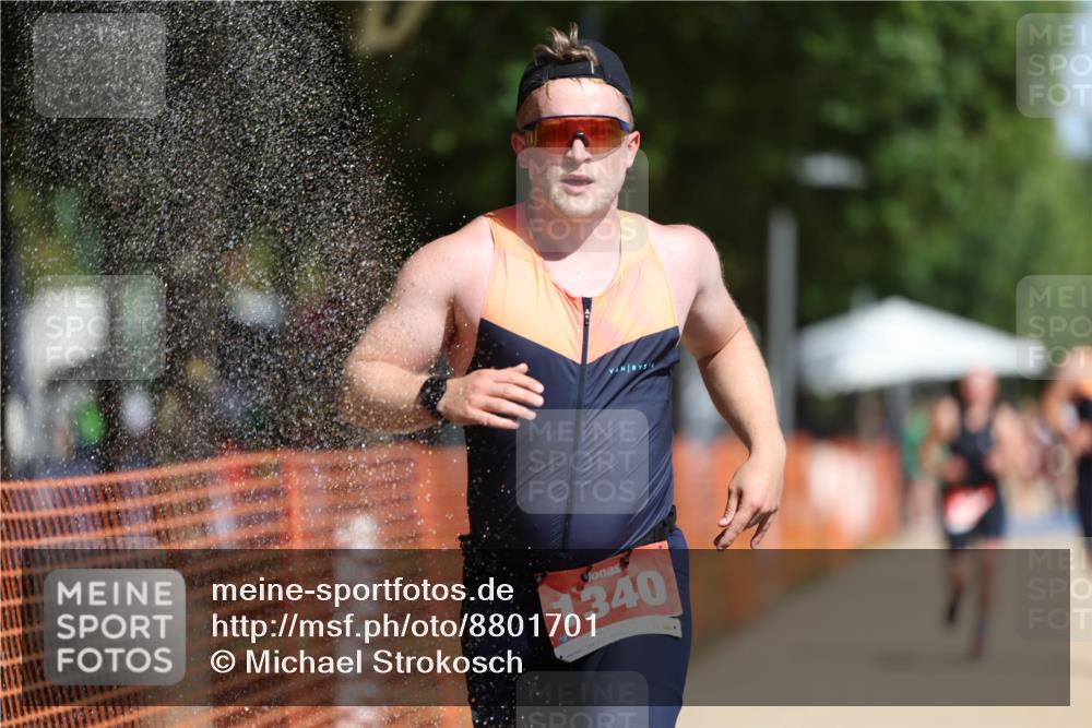 07.09.2025 - 19. Norderstedt Triathlon Michael Strokosch http://msf.ph/oto/8801701 07.09.2025 12:02:32 Laufen 203, 1159, 1340, 1341, 1365 meine-sportfotos.de