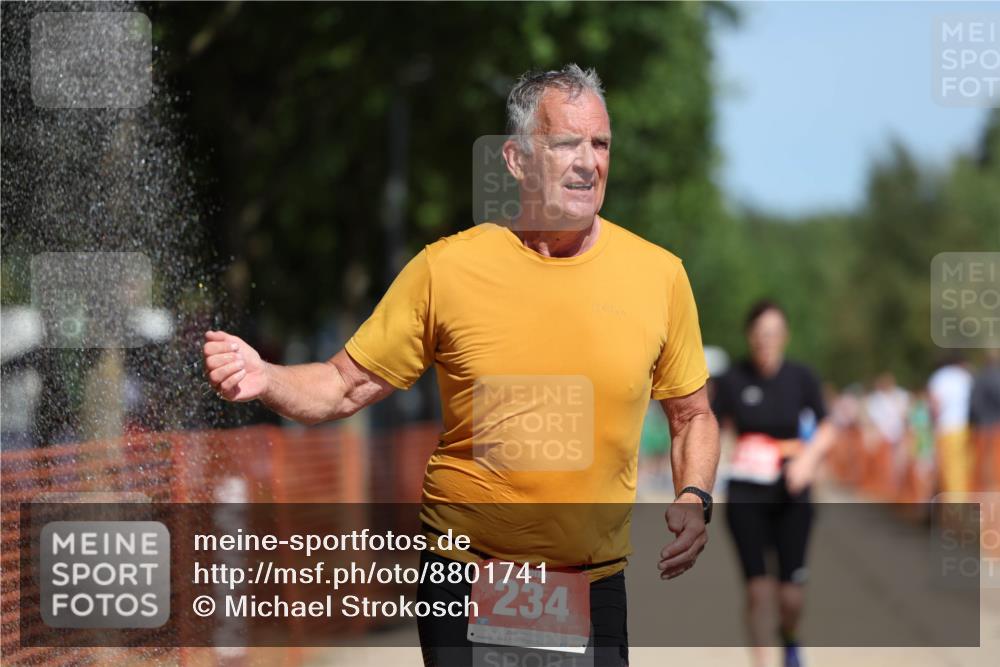 07.09.2025 - 19. Norderstedt Triathlon Michael Strokosch http://msf.ph/oto/8801741 07.09.2025 12:32:22 Laufen 234, 1349 meine-sportfotos.de