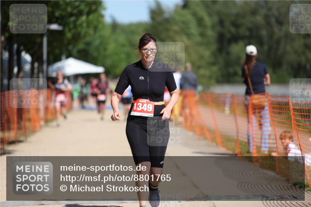 07.09.2025 - 19. Norderstedt Triathlon Michael Strokosch http://msf.ph/oto/8801765 07.09.2025 12:32:24 Laufen 234, 1349 meine-sportfotos.de