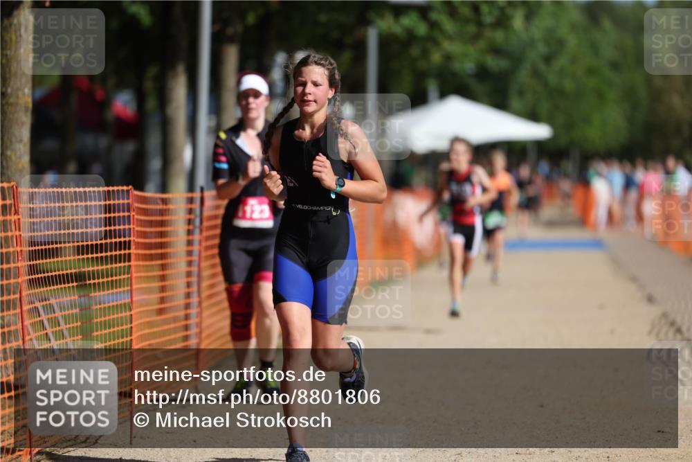 07.09.2025 - 19. Norderstedt Triathlon Michael Strokosch http://msf.ph/oto/8801806 07.09.2025 10:59:17 Laufen 64, 83, 1123 meine-sportfotos.de