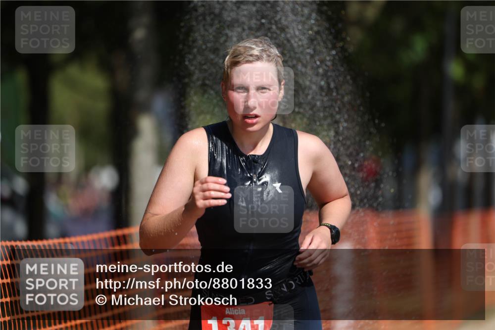 07.09.2025 - 19. Norderstedt Triathlon Michael Strokosch http://msf.ph/oto/8801833 07.09.2025 12:02:40 Laufen 1341, 1365 meine-sportfotos.de