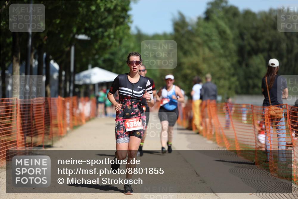 07.09.2025 - 19. Norderstedt Triathlon Michael Strokosch http://msf.ph/oto/8801855 07.09.2025 12:32:32 Laufen 779, 1370, 1386 meine-sportfotos.de