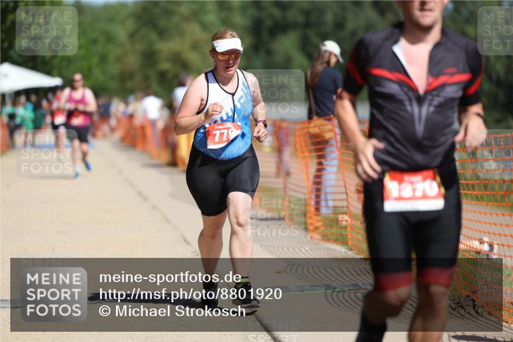 07.09.2025 - 19. Norderstedt Triathlon Michael Strokosch http://msf.ph/oto/8801920 07.09.2025 12:32:37 Laufen 779, 1370, 1386 meine-sportfotos.de