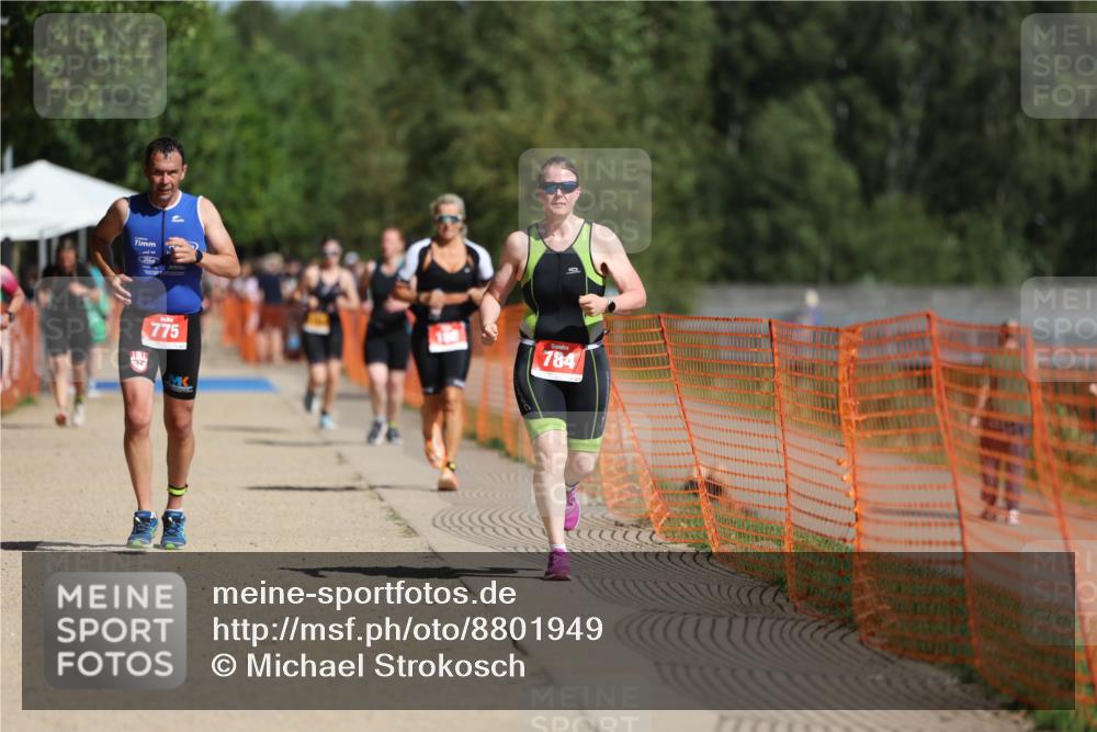 07.09.2025 - 19. Norderstedt Triathlon Michael Strokosch http://msf.ph/oto/8801949 07.09.2025 12:02:53 Laufen 186, 199, 775, 784, 1194, 1207 meine-sportfotos.de