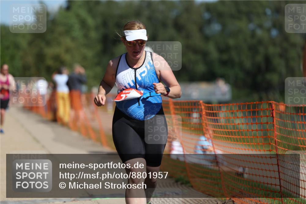 07.09.2025 - 19. Norderstedt Triathlon Michael Strokosch http://msf.ph/oto/8801957 07.09.2025 12:32:38 Laufen 779, 1370 meine-sportfotos.de