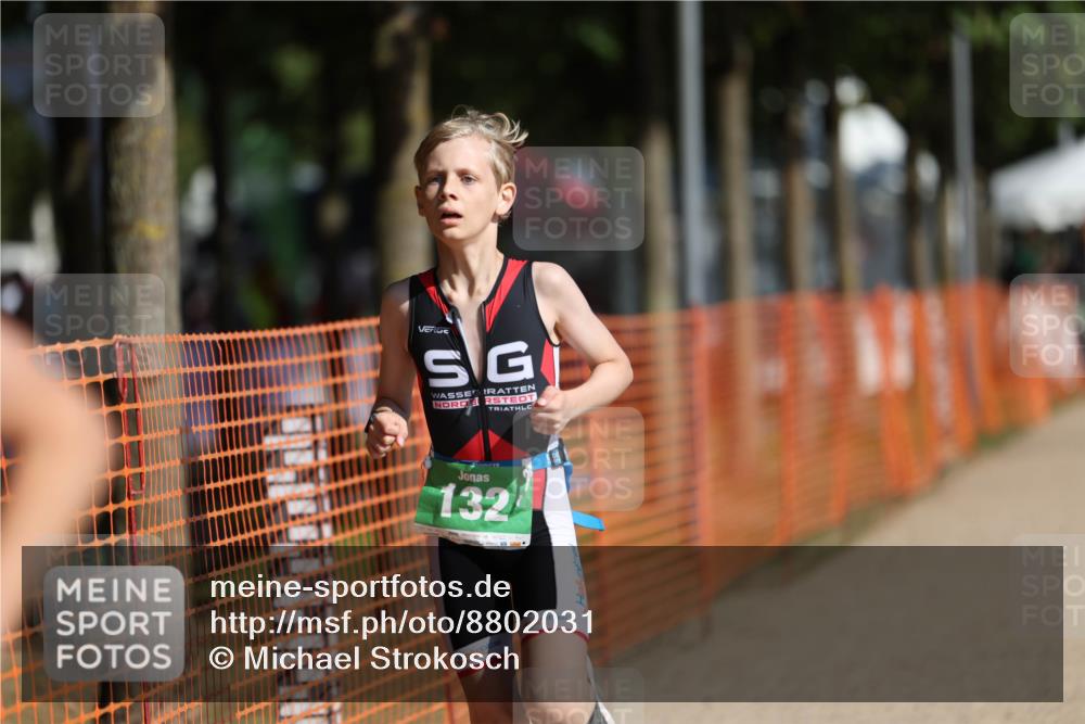 07.09.2025 - 19. Norderstedt Triathlon Michael Strokosch http://msf.ph/oto/8802031 07.09.2025 10:59:28 Laufen 73, 132 meine-sportfotos.de