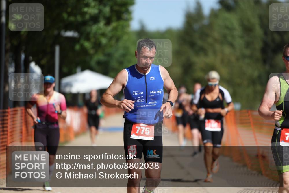 07.09.2025 - 19. Norderstedt Triathlon Michael Strokosch http://msf.ph/oto/8802038 07.09.2025 12:02:57 Laufen 186, 199, 775, 784, 1394 meine-sportfotos.de