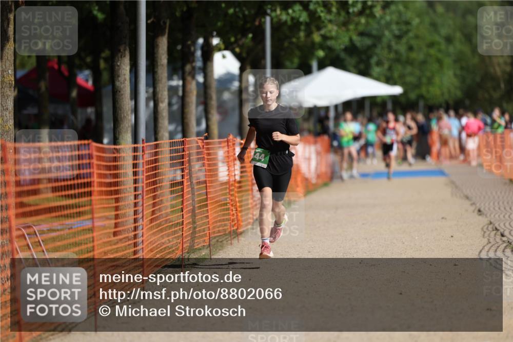 07.09.2025 - 19. Norderstedt Triathlon Michael Strokosch http://msf.ph/oto/8802066 07.09.2025 10:59:32 Laufen 73, 132, 644 meine-sportfotos.de