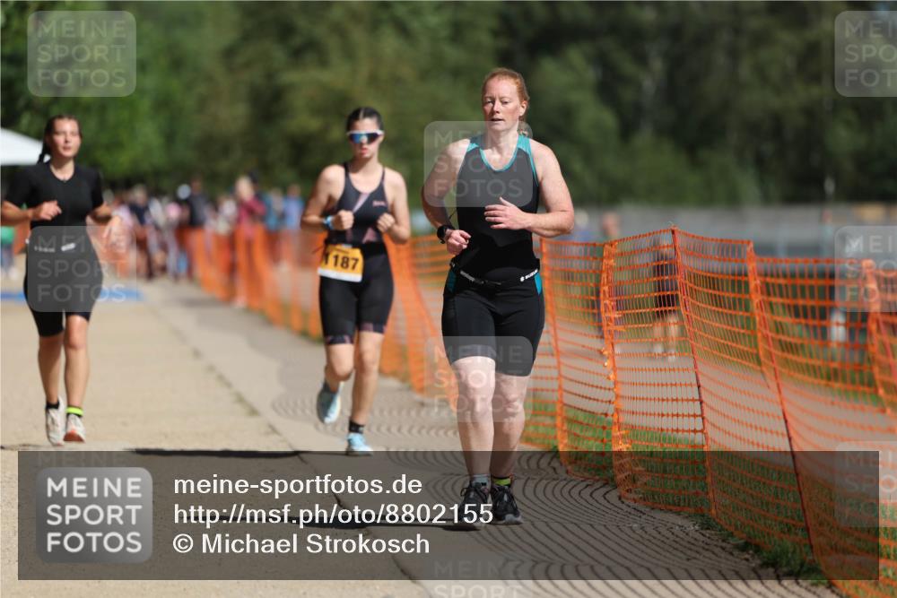 07.09.2025 - 19. Norderstedt Triathlon Michael Strokosch http://msf.ph/oto/8802155 07.09.2025 12:03:03 Laufen 186, 199, 1187, 1313, 1394 meine-sportfotos.de