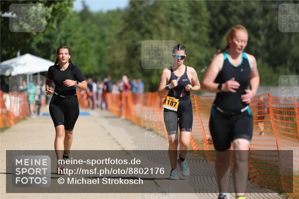 07.09.2025 - 19. Norderstedt Triathlon Michael Strokosch http://msf.ph/oto/8802176 07.09.2025 12:03:04 Laufen 186, 199, 1187, 1313, 1394 meine-sportfotos.de