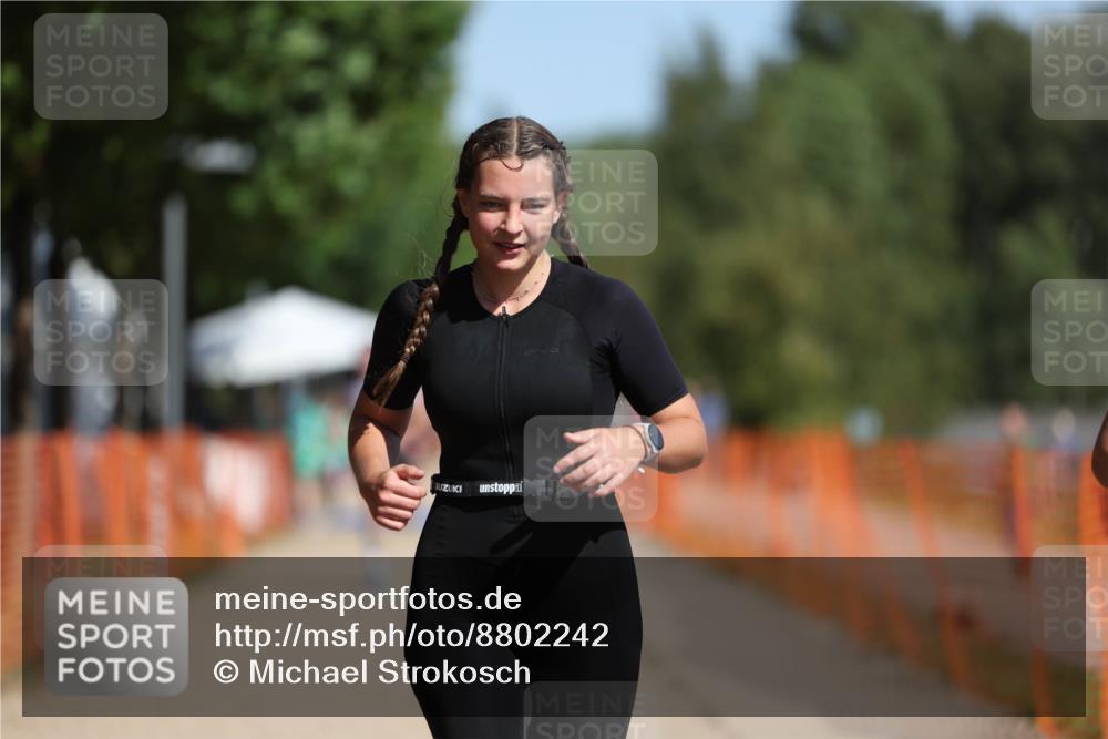 07.09.2025 - 19. Norderstedt Triathlon Michael Strokosch http://msf.ph/oto/8802242 07.09.2025 12:03:08 Laufen 1187, 1206, 1313, 1394 meine-sportfotos.de