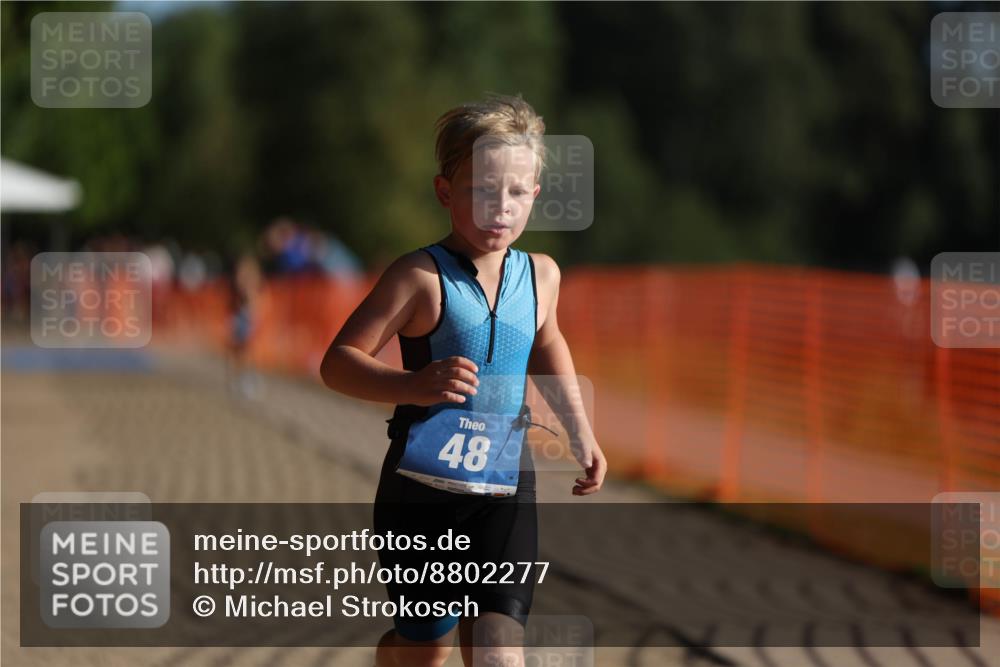 07.09.2025 - 19. Norderstedt Triathlon Michael Strokosch http://msf.ph/oto/8802277 07.09.2025 09:16:42 Laufen 8, 13, 47, 48 meine-sportfotos.de