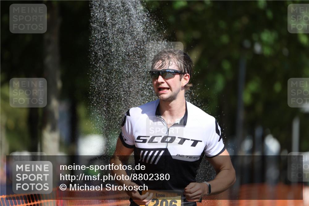 07.09.2025 - 19. Norderstedt Triathlon Michael Strokosch http://msf.ph/oto/8802380 07.09.2025 12:03:17 Laufen 154, 1206 meine-sportfotos.de