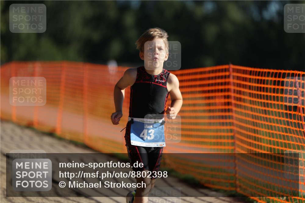07.09.2025 - 19. Norderstedt Triathlon Michael Strokosch http://msf.ph/oto/8802398 07.09.2025 09:16:57 Laufen 43 meine-sportfotos.de