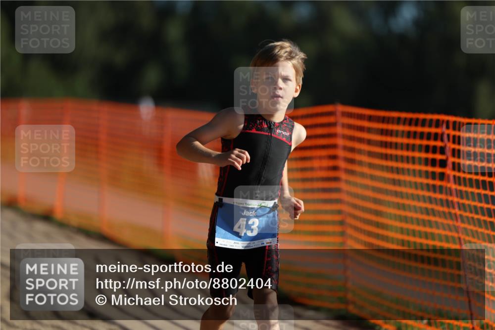 07.09.2025 - 19. Norderstedt Triathlon Michael Strokosch http://msf.ph/oto/8802404 07.09.2025 09:16:57 Laufen 43 meine-sportfotos.de