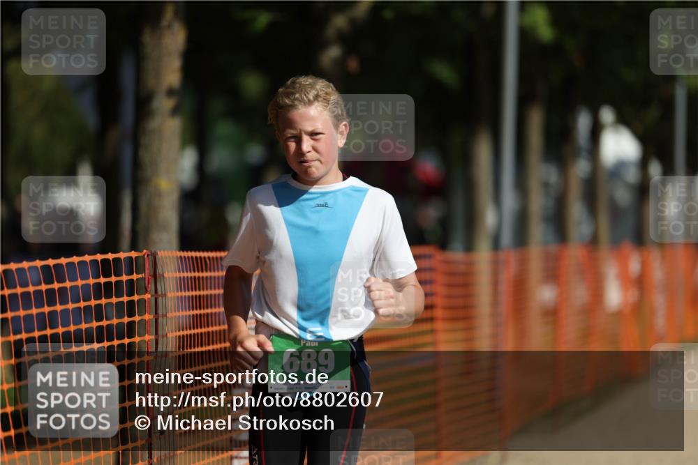 07.09.2025 - 19. Norderstedt Triathlon Michael Strokosch http://msf.ph/oto/8802607 07.09.2025 11:00:22 Laufen 69, 689 meine-sportfotos.de