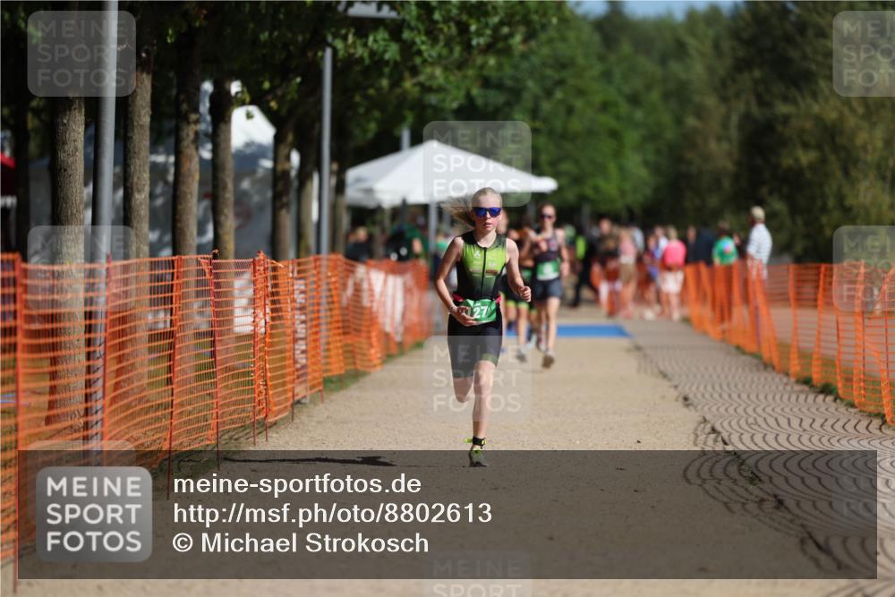 07.09.2025 - 19. Norderstedt Triathlon Michael Strokosch http://msf.ph/oto/8802613 07.09.2025 11:00:40 Laufen 127 meine-sportfotos.de