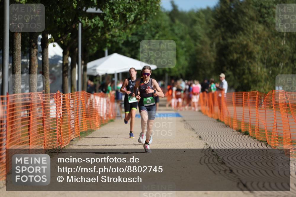 07.09.2025 - 19. Norderstedt Triathlon Michael Strokosch http://msf.ph/oto/8802745 07.09.2025 11:00:44 Laufen 62, 123, 127 meine-sportfotos.de