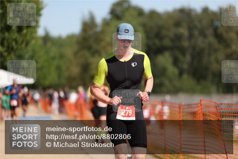 07.09.2025 - 19. Norderstedt Triathlon Michael Strokosch http://msf.ph/oto/8802806 07.09.2025 12:04:05 Laufen 279, 1183, 1278 meine-sportfotos.de