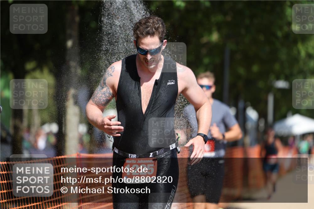 07.09.2025 - 19. Norderstedt Triathlon Michael Strokosch http://msf.ph/oto/8802820 07.09.2025 12:33:54 Laufen 773, 776, 1225 meine-sportfotos.de