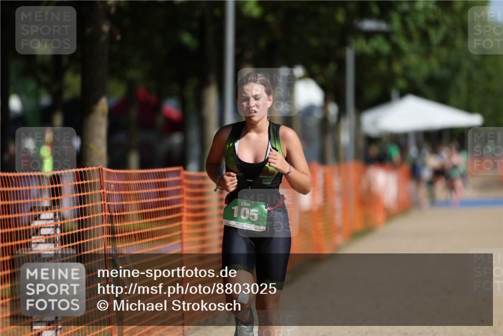 07.09.2025 - 19. Norderstedt Triathlon Michael Strokosch http://msf.ph/oto/8803025 07.09.2025 11:01:03 Laufen 105 meine-sportfotos.de