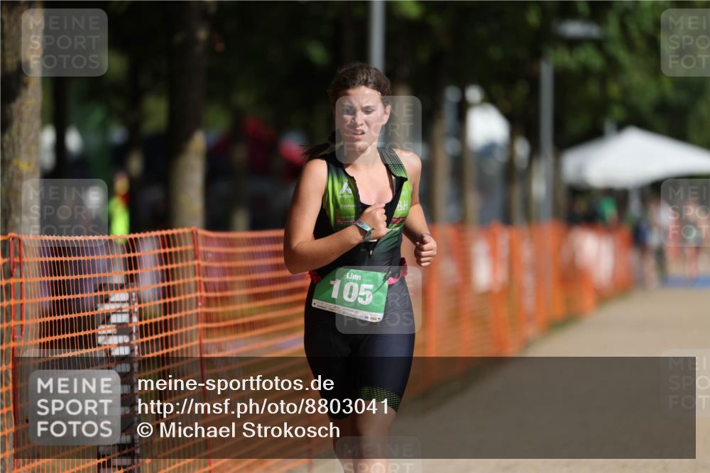 07.09.2025 - 19. Norderstedt Triathlon Michael Strokosch http://msf.ph/oto/8803041 07.09.2025 11:01:03 Laufen 105 meine-sportfotos.de