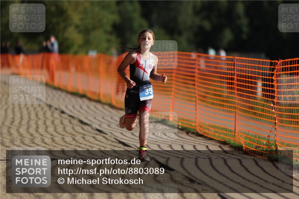 07.09.2025 - 19. Norderstedt Triathlon Michael Strokosch http://msf.ph/oto/8803089 07.09.2025 09:18:25 Laufen 35 meine-sportfotos.de