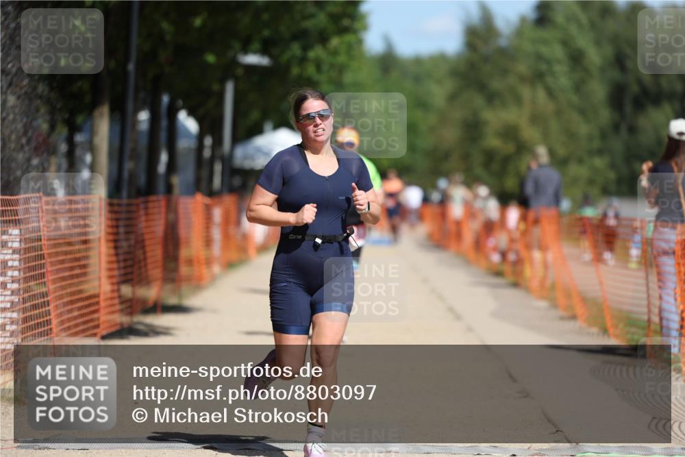 07.09.2025 - 19. Norderstedt Triathlon Michael Strokosch http://msf.ph/oto/8803097 07.09.2025 12:34:11 Laufen 1237, 1333, 1368 meine-sportfotos.de