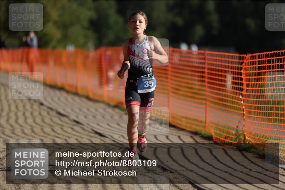 07.09.2025 - 19. Norderstedt Triathlon Michael Strokosch http://msf.ph/oto/8803109 07.09.2025 09:18:26 Laufen 35 meine-sportfotos.de