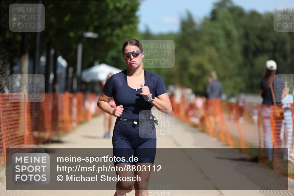 07.09.2025 - 19. Norderstedt Triathlon Michael Strokosch http://msf.ph/oto/8803112 07.09.2025 12:34:12 Laufen 1237, 1333, 1368 meine-sportfotos.de