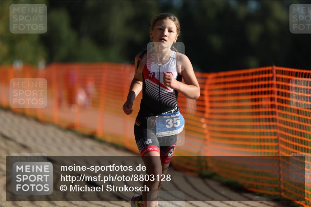 07.09.2025 - 19. Norderstedt Triathlon Michael Strokosch http://msf.ph/oto/8803128 07.09.2025 09:18:27 Laufen 35 meine-sportfotos.de
