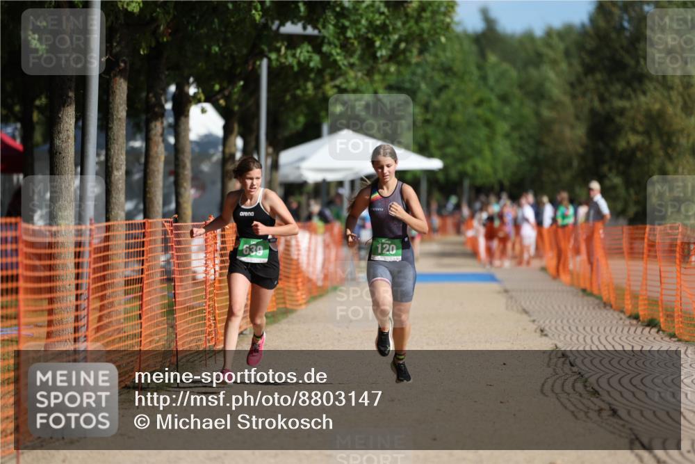07.09.2025 - 19. Norderstedt Triathlon Michael Strokosch http://msf.ph/oto/8803147 07.09.2025 11:01:14 Laufen 120, 639 meine-sportfotos.de